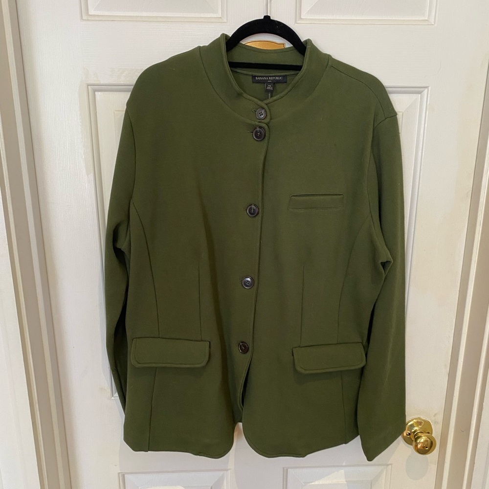 Banana Republic pointe knit olive blazer, never worn, XL
